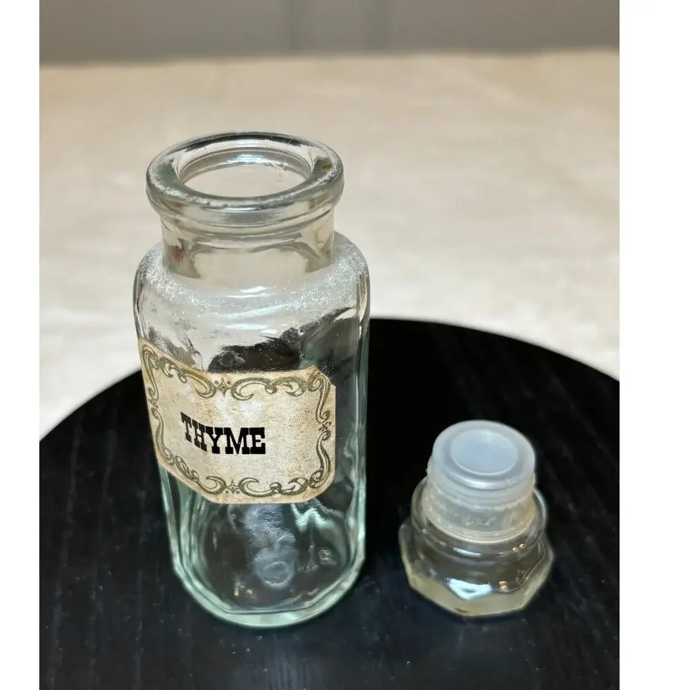 Vintage Retro 70s Spice Bottles Apothecary Glass Bottles Boho Country‎ Primitive